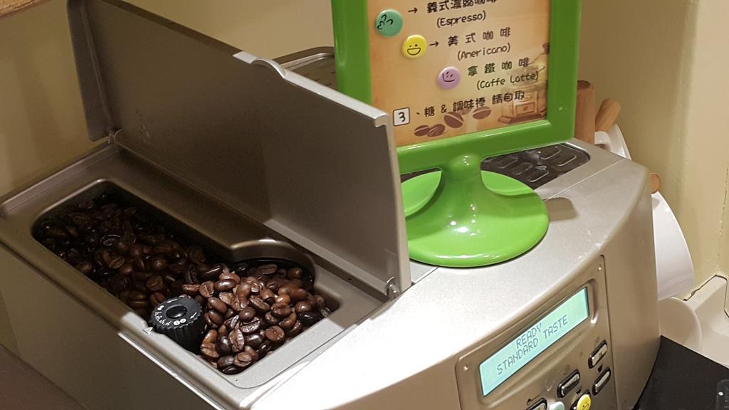车站100米民宿 花莲市 外观 照片