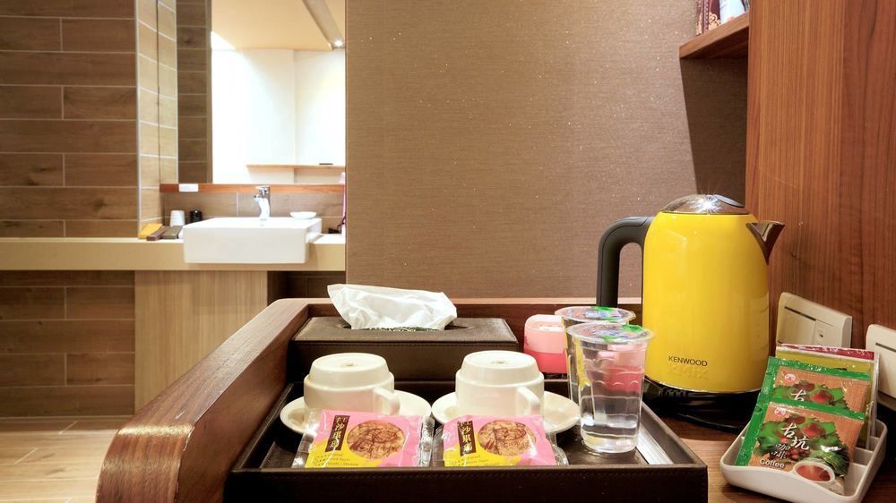 车站100米民宿 花莲市 外观 照片